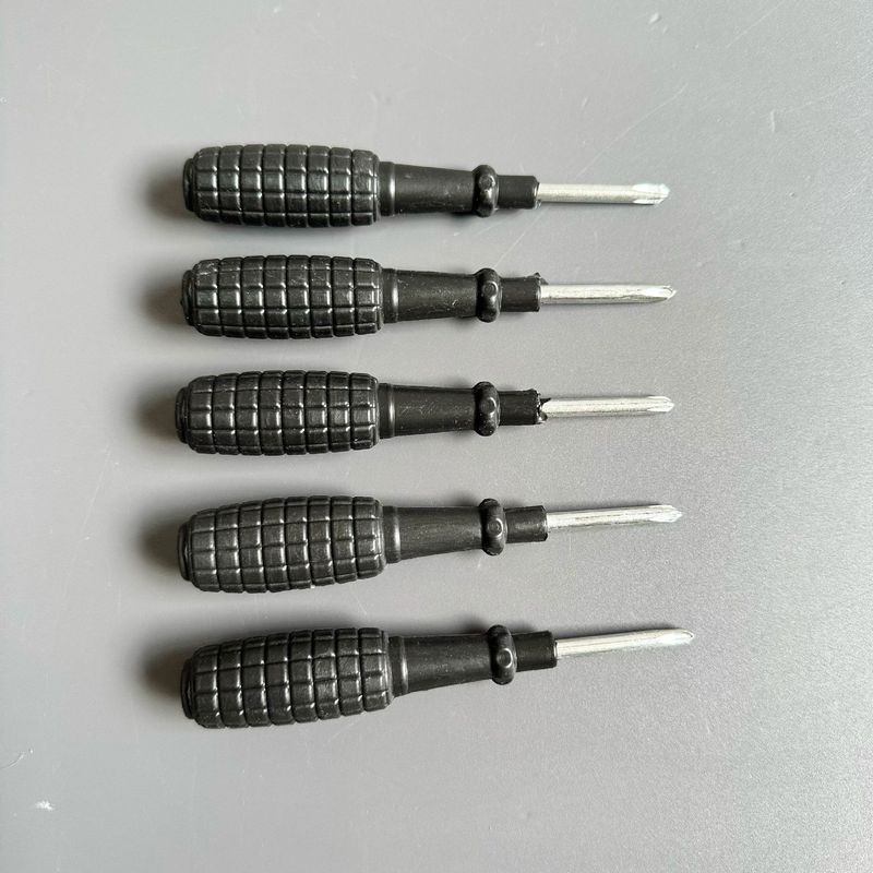 3inch 黒ハンドル小型手榴弾ドライバーメーカースポット供給クロスドライバー使い捨てギフト 4.0 トルクス|undefined