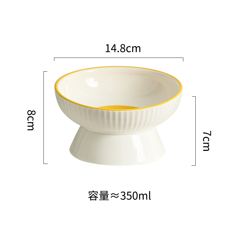 손으로 그린 웃는 경사 그릇