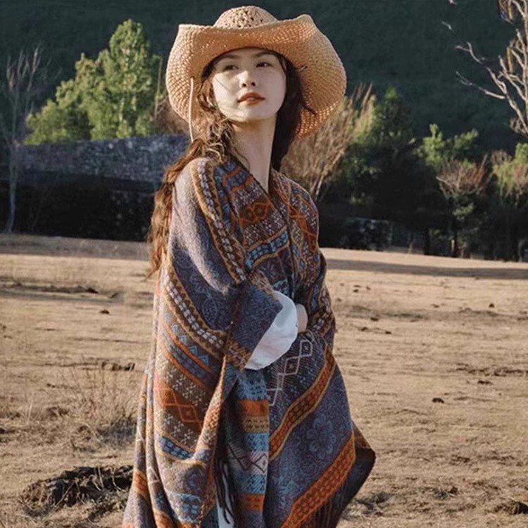 Yunnan, Sichuan, Xizang, Xinjiang Travel Ethnic Style Shawl for Women, Northwest Outerwear Knitted Cape for Photo-Taking with a Trendy Vibe