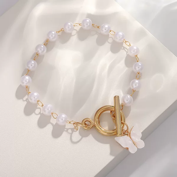Japanese and Korean Style Fairy Style Butterfly Pendant Bracelet Women's Fashion All-match Ot Buckle Pearl Bracelet Vintage Hong Kong Style Student Bracelet