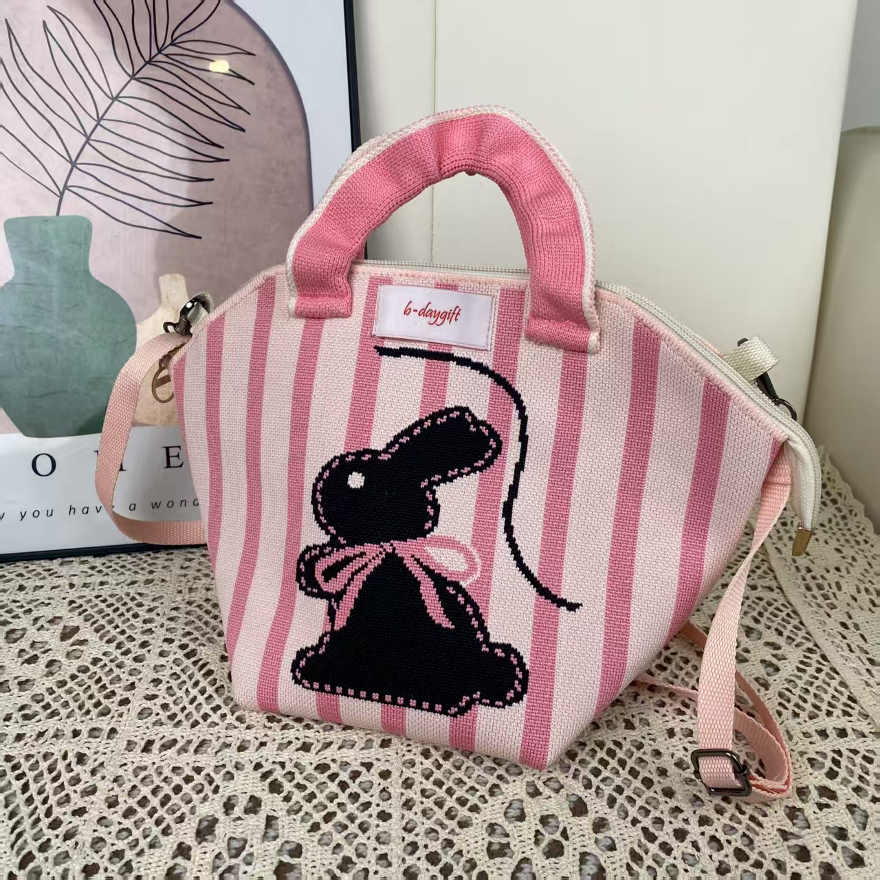 Cartoon Graphic Knit Shell Chain Strap Handbag 17