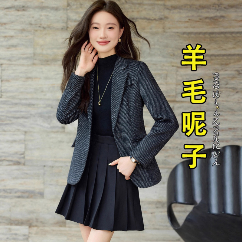 Fashion Woolen Blazer for Women, New Autumn and Winter Slim-Fit Elegant High-End Suit for Petite Figures