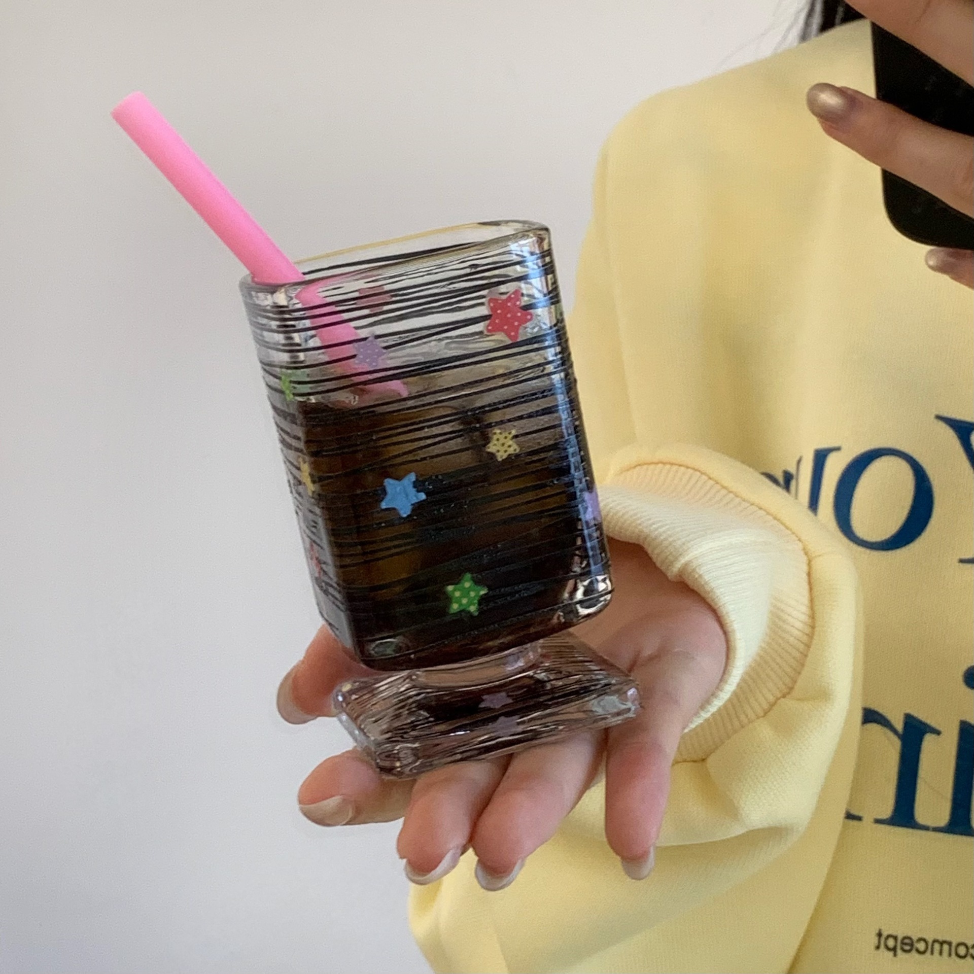 Cute Star Pattern Glass Cup For Juice And Milk Elegant Design_voghion.com