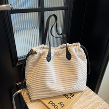 ������ë�q���K���ذ�Ů2024�����¿����e�ٴ�μ�����ዌ����