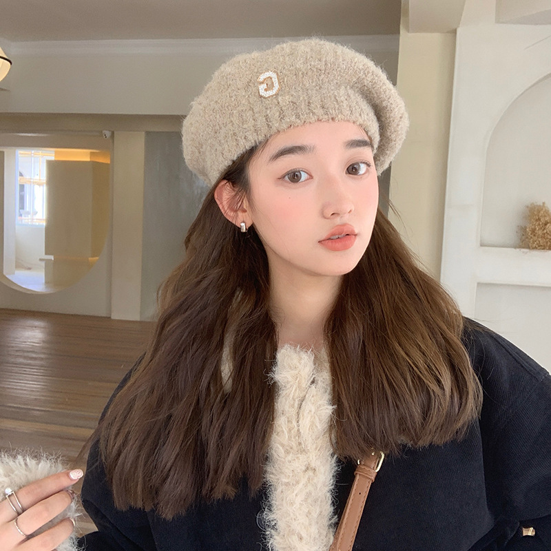 Neue japanische Plüsch-Malermütze, koreanische Version, modische und niedliche Strickmütze, Herbst und Winter, neue Damen-G-Label-warme Baskenmütze_voghion.com