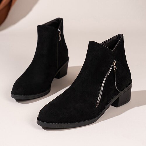 Plus-size leopard-print Chelsea boots for women, featuring a side zipper—perfect for autumn and winter in European and American styles.