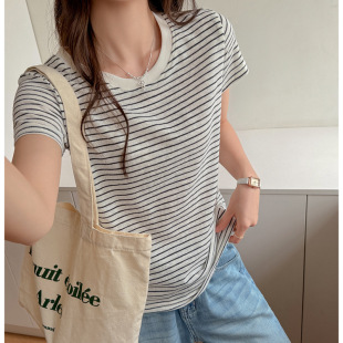 С�A�I����ײɫ�l�y�������t��Ů�b�nϵ�ٴ�WԺ�L���e�¿�����