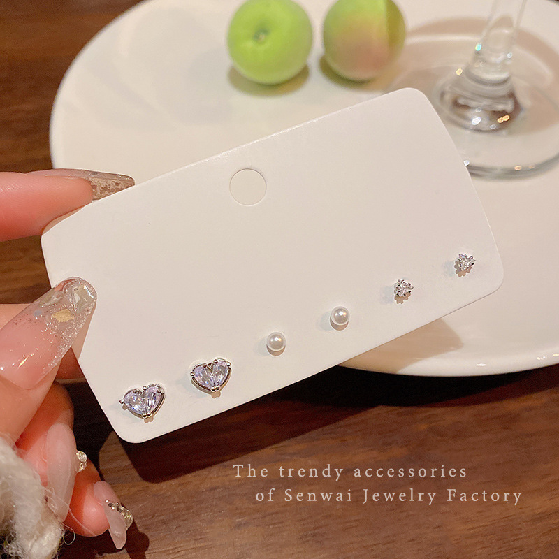Set pearl with zircon, silver 6283 sample