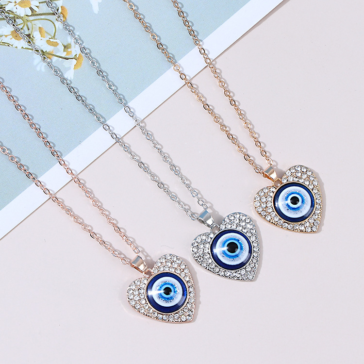 Fashion Devil's Eye Heart Shape Alloy Plating Inlay Rhinestones Women's Pendant Necklace 1 Piece display picture 1