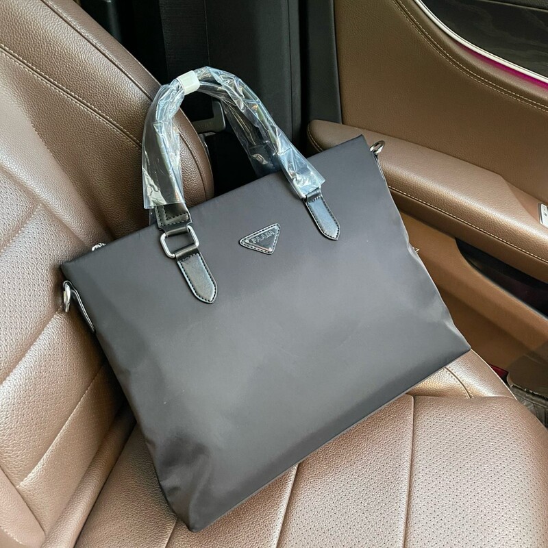 P Brand Men's Business Handbag, New Waterproof Casual Men's Shoulder Crossbody Conference Bag, Laptop Bag