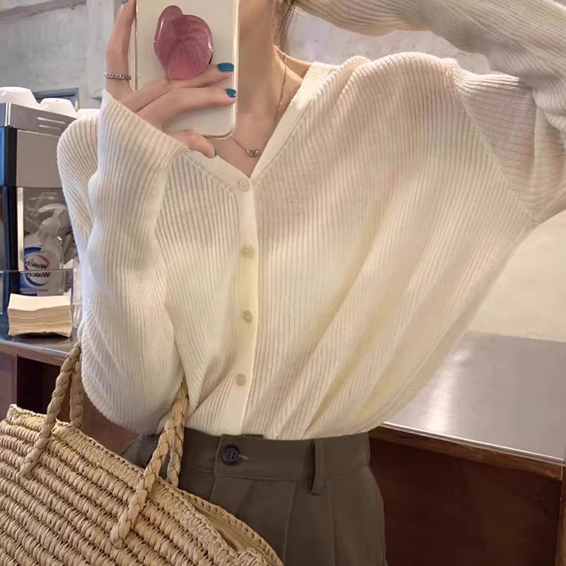 针织衫女v领开衫2025新款黑色薄款打底上衣春秋灰色内搭毛衣外套|undefined