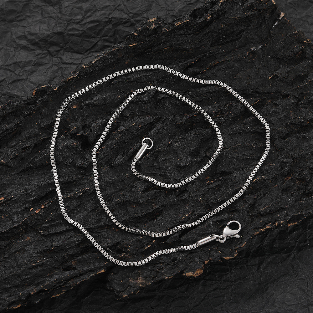 Retro Geometric Stainless Steel Plating Necklace 1 Piece