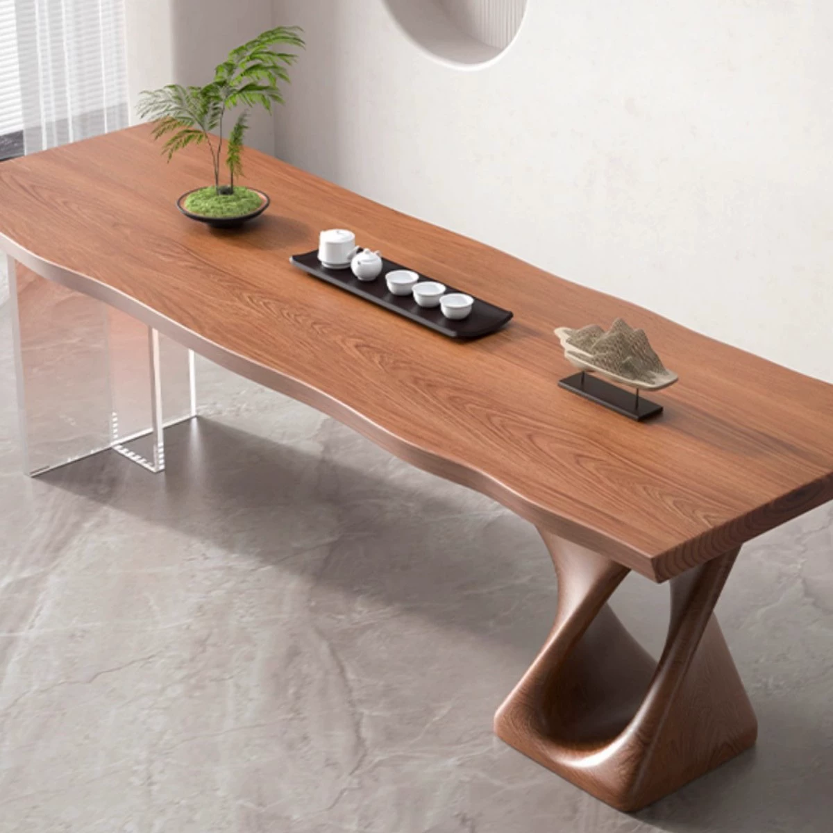 Чайный стол из цельного дерева