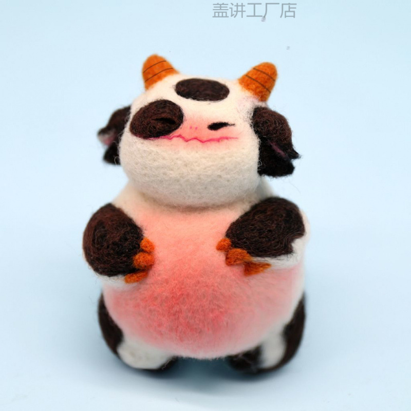 ファットドラゴンウールフェルトポケ手作り DIY 素材パッケージゴールドシャベルファットドラゴンカップルペンダント装飾品|undefined