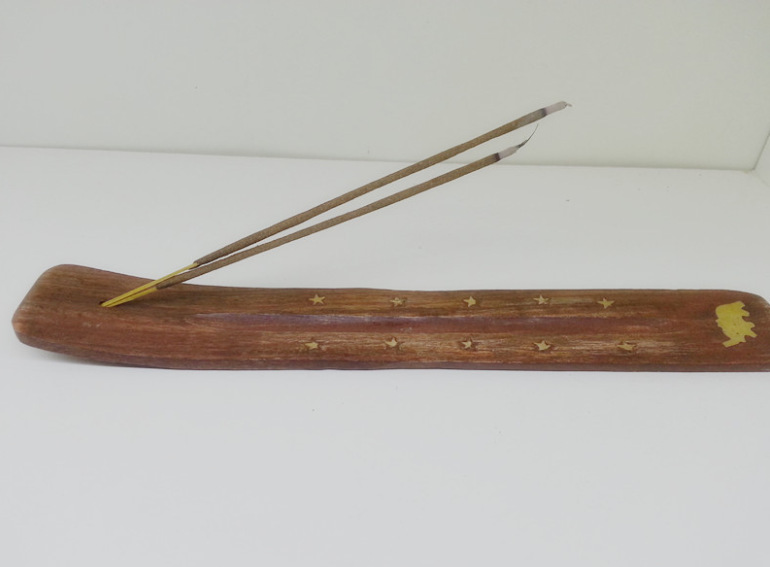 O1CN01WmA6MX28bbpDV88Dw !!2212573367951 0 cib