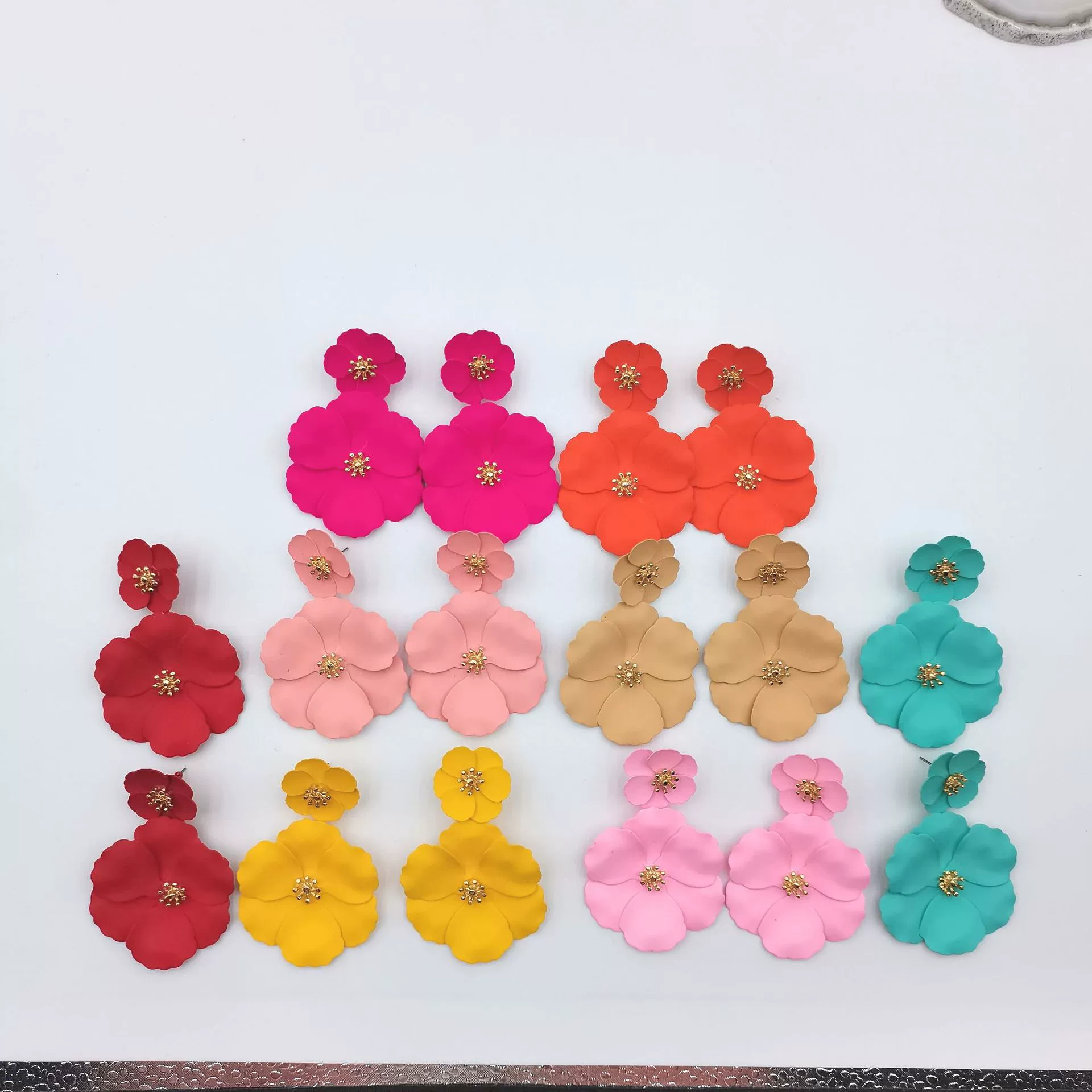 Multicoloured split cute fashionable earrings, flowered, (Physicals), direct factory sales