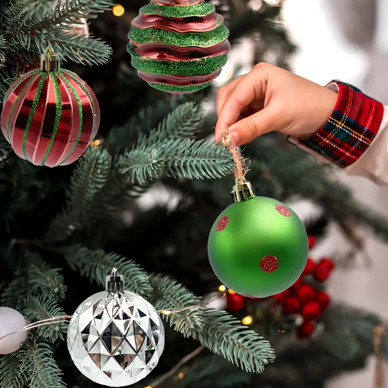 Spot 6CM bola de Navidad rojo verde plata en forma especial pintado de plástico galvanizado bola de Navidad árbol de Navidad decoración de Navidad