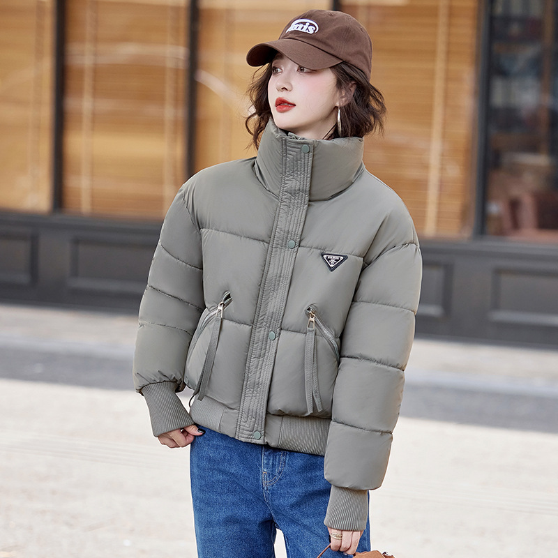 올리브 그린