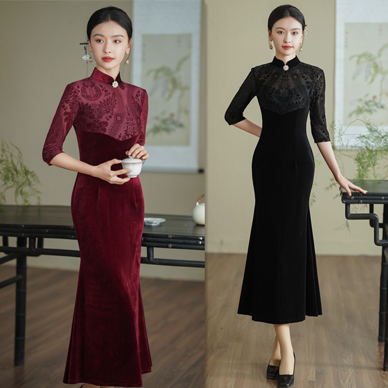 Ai Qi embroidered solid color velvet stitching long seven sleeve fishtail cheongsam 2024 winter new improved new Chinese cheongsam