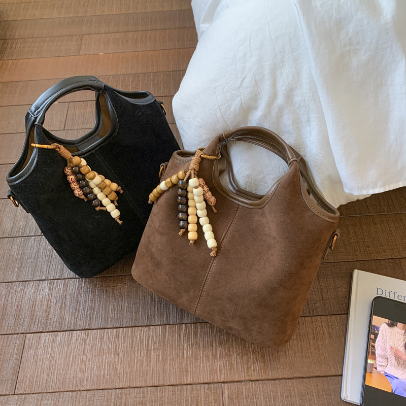 High-Quality Vintage Handheld Bucket Bag For Women, New Frosted Suede Tote Bag, Versatile Large Capacity Crossbody Bag - Thumbnail 3