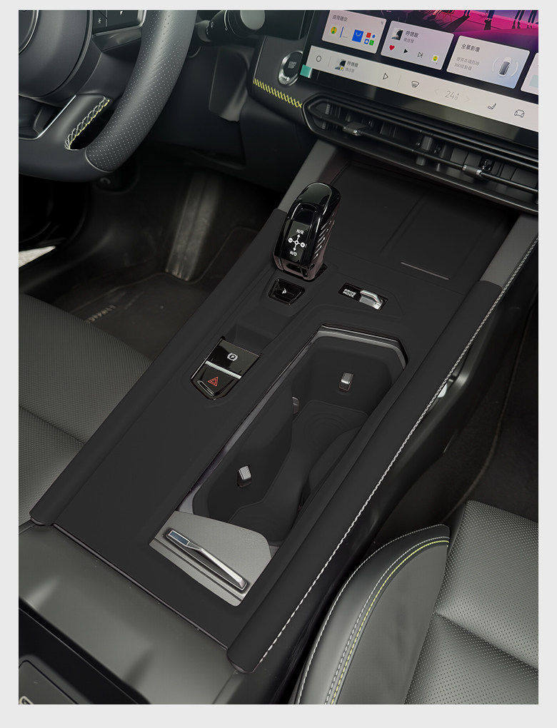 Suitable for Lynk & Co 03 Center Console Silicone Mat, Gear Shift Cup Mat, Car Door Window Panel Protective Mat, Decorative Accessories