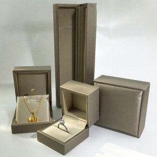 Manufacturer Brushed Pu Leather Jewelry Box Ring Box Pendant Necklace Packaging Gift Box Jewelry Box Plus Logo