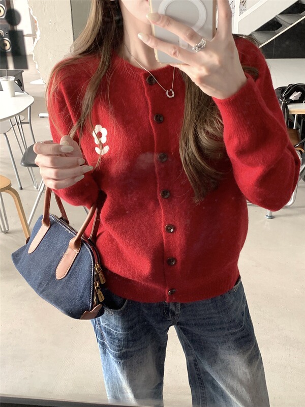 韩系刺绣小花圆领针织开衫外套早秋新款时尚百搭少女风减龄毛衣女|undefined