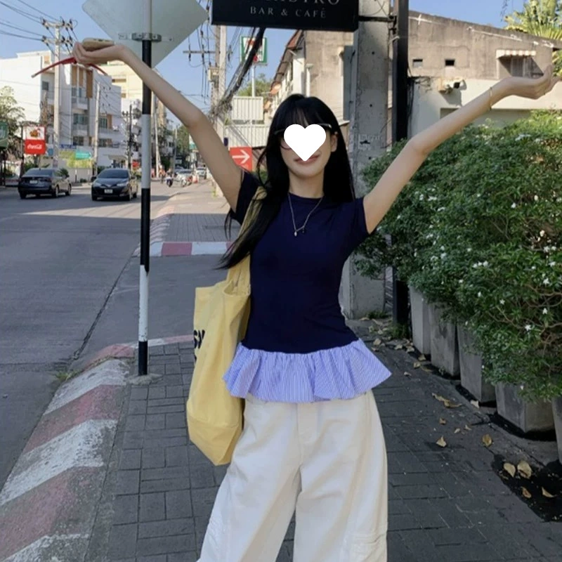 [2126 человек] Женская футболка из двух частей с короткими рукавами и рюшами контрастного цвета, летний новый дизайн из чистого хлопка