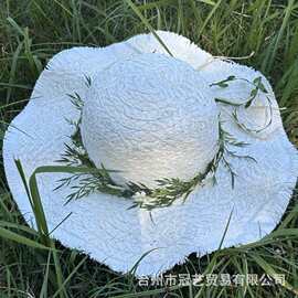 新款法式平顶草帽女款大帽檐海边防晒帽防紫外线百搭氛围感遮阳帽