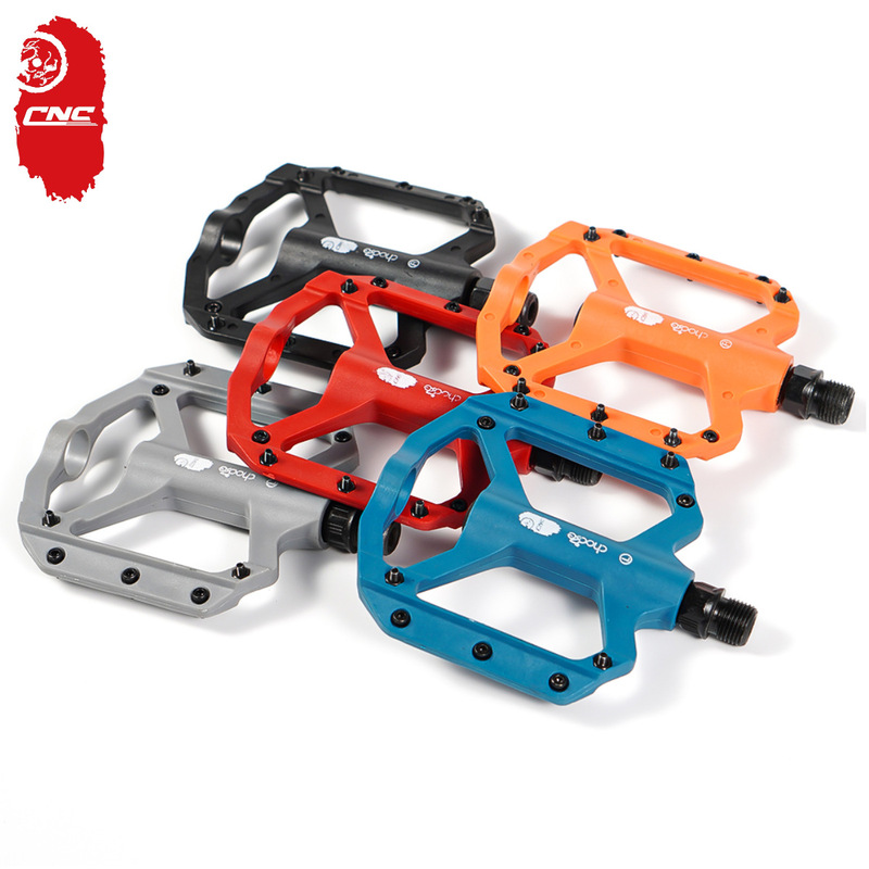 CNC wide surface nylon pedal bicycle pedal road mountain bike Peilin anti-slip pedal DU bearing pedal