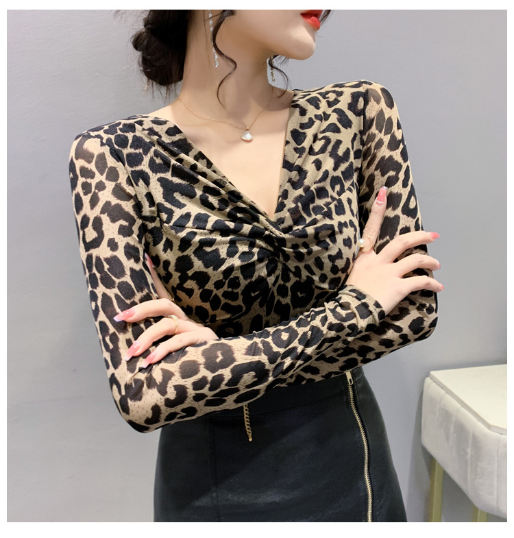 T-shirt da donna slim in rete a maniche lunghe con camicia slim a fondo incrociato_voghion.com