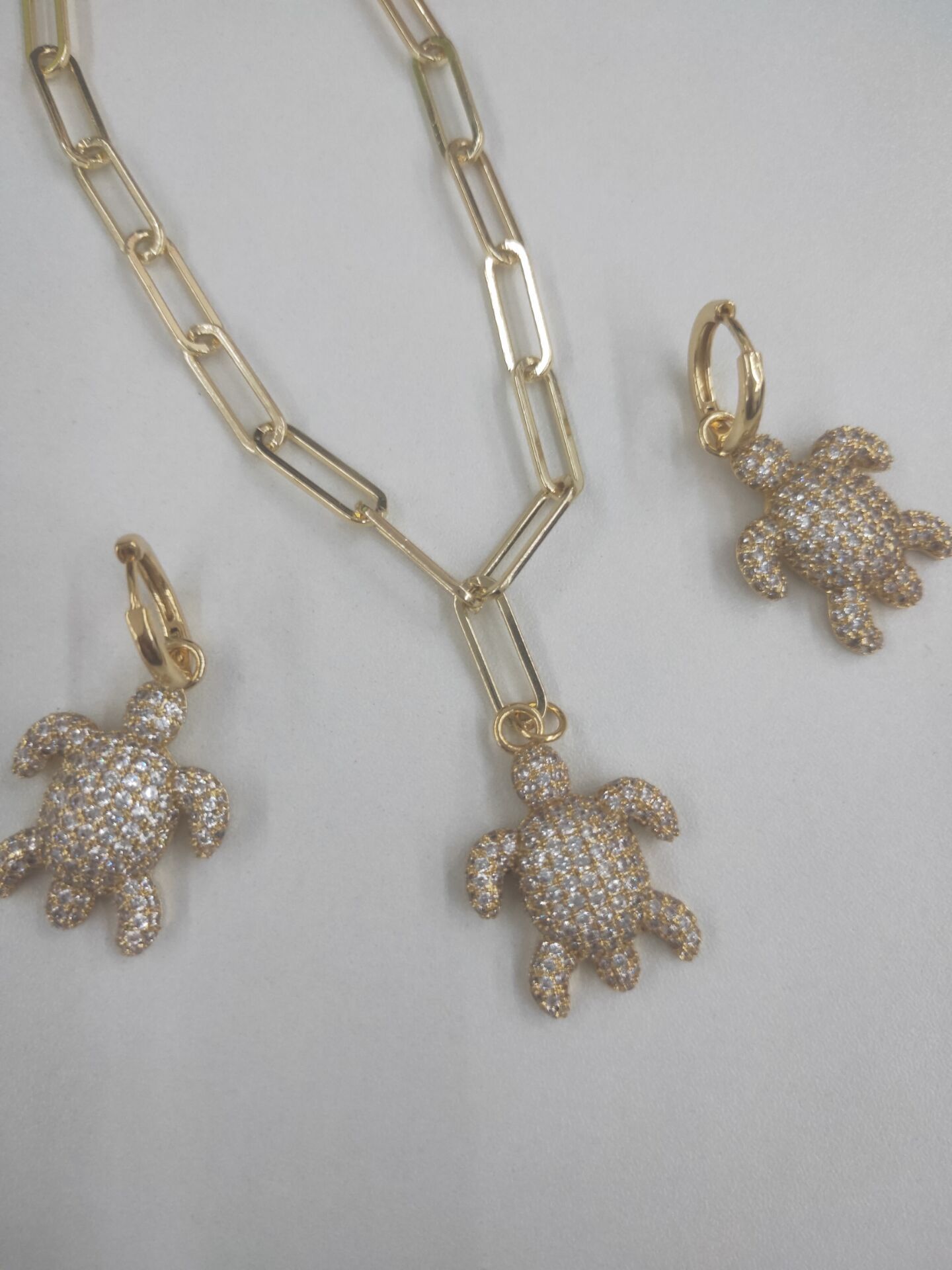 Commerce Extérieur Tortue Boucles D'oreilles Et Collier Ensemble Complet Diamant Micro Incrusté Zircon Océan Tortue Pendentif Clavicule Chaîne Diy Ornement display picture 3