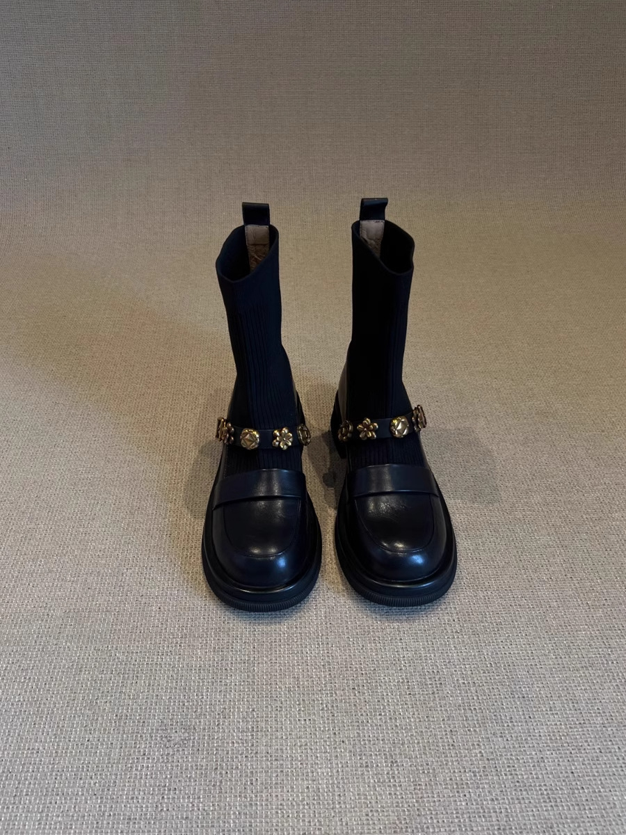 Stivaletti in maglia elasticizzata con tacco grosso – Stivaletti retrò da infilare con cinturino con fibbia e plateau spesso per donna_voghion.com