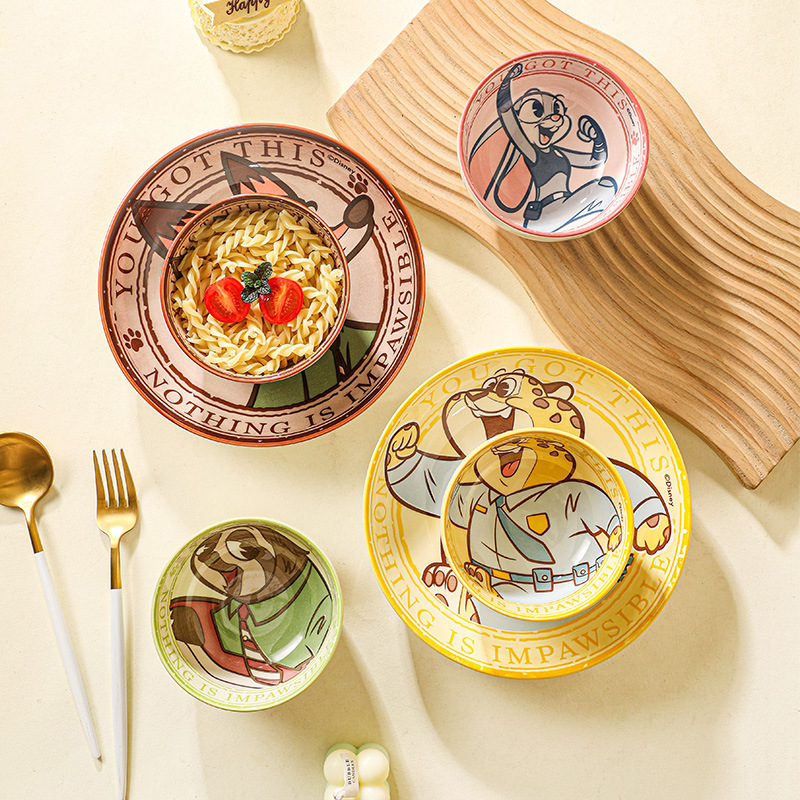 Disney Co-Branded Ceramic Bowl and Plate Set for Home Use, High-Value Dinner Plates, Creative Cartoon Tableware, Microwave-Safe