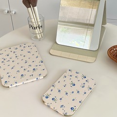 Minimalist floral foldable mirror with Instagram style, suitable for student dorms, homes, makeup mirrors, desktop vanity mirrors, and portable mirrors