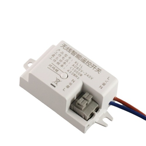 Type 86 wireless remote control switch for household wiring-free 220V smart lamps wireless dual control randomly attached switch panel