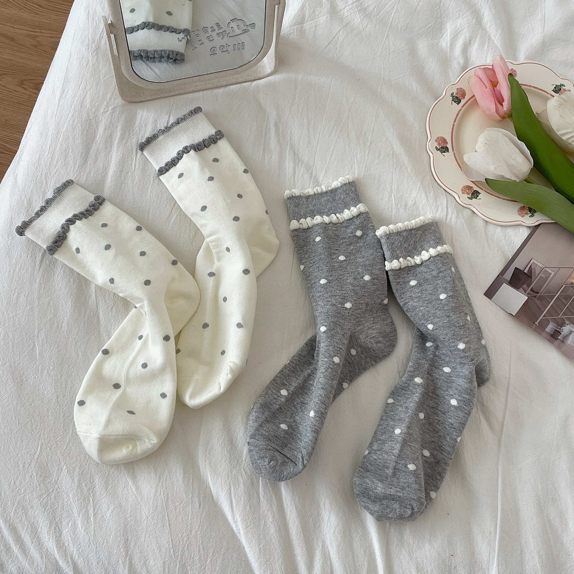 60g Weight Socks Classification Socks Lingerie Type Cotton Fabric Type A Pair Quantity Daily Occasion Polka Dots Pattern Spring, Autumn Season Women's Gender Elegant Style Elegant Women's Polka Dots Cotton Crew Socks A Pair 15