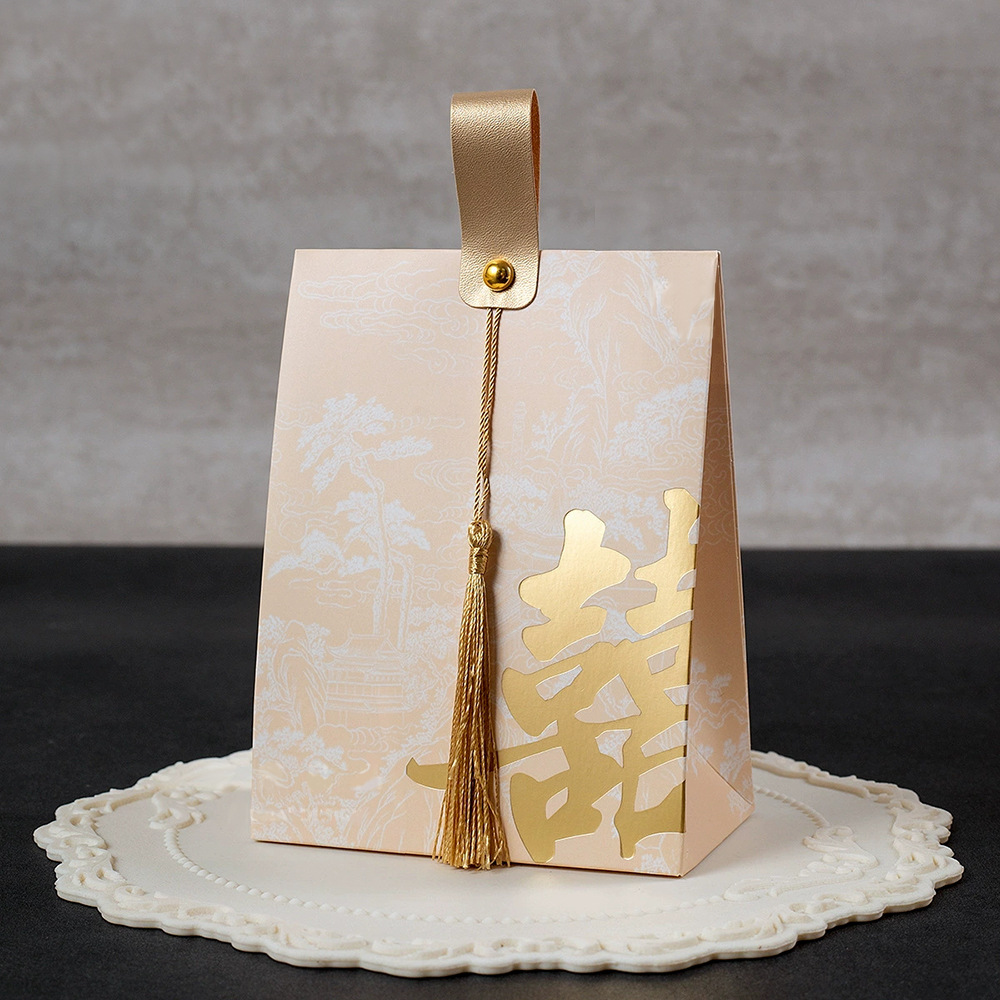 Champagne hot stamping happy words [hand-carrying tassel candy box]