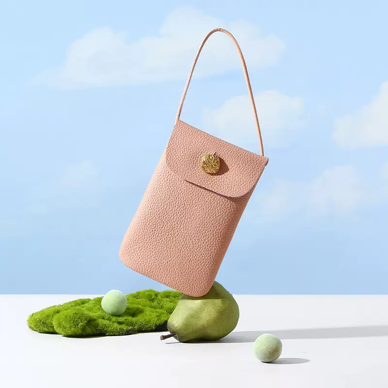 简约风牛皮手机包2025春季新款女士单肩包头层牛皮斜挎小包包女