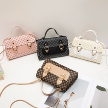 �羳����2025���ļ��¿��p�������Ƥ�lС�������e�֙C��һ�����l