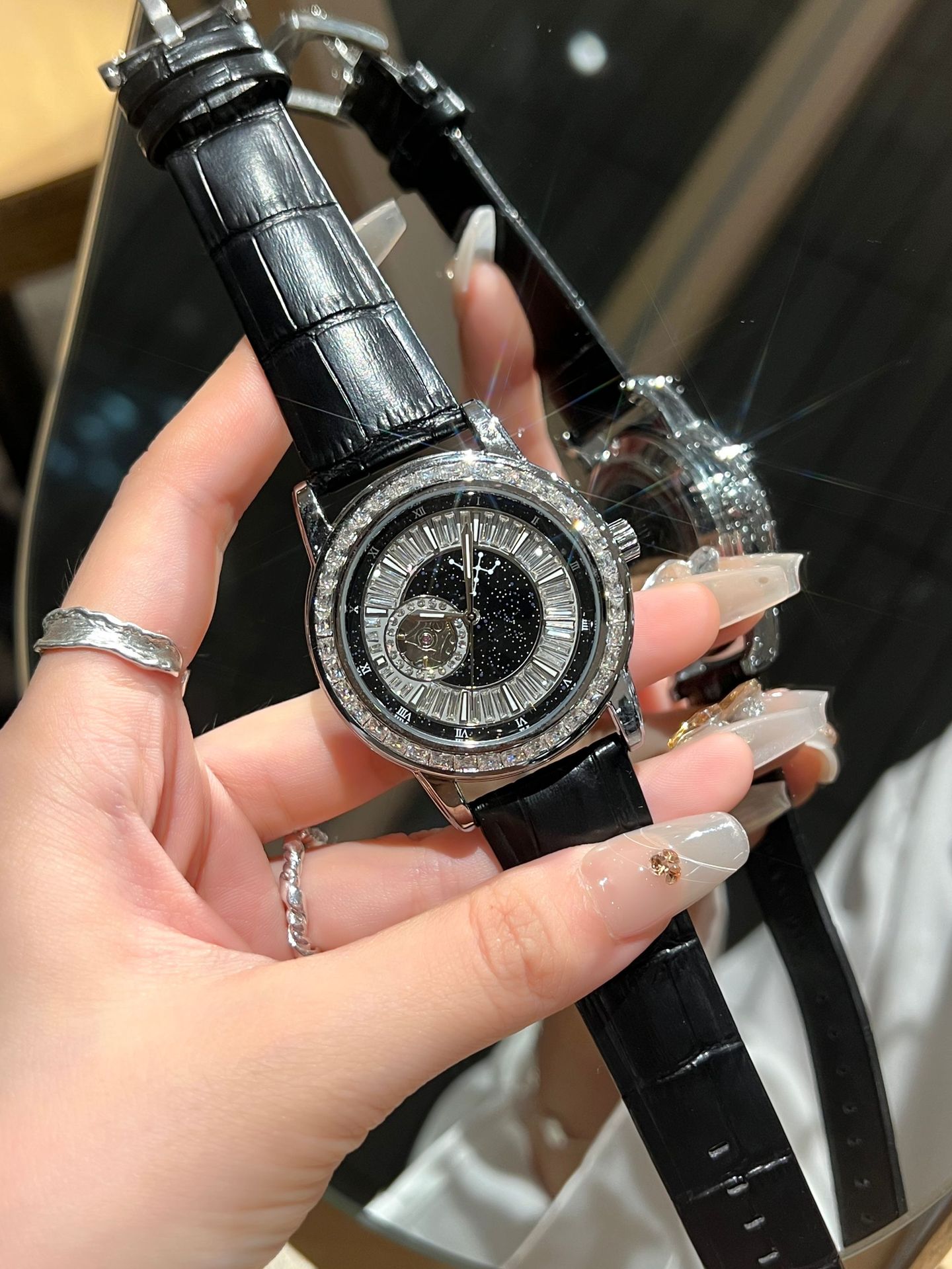 Black Swan Men's Mechanical Automatic Watch With Leather Strap_voghion.com