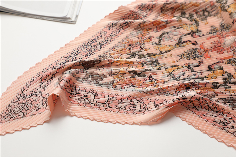Square Pleated Diamond Simulation Silk Scarf For Women_voghion.com