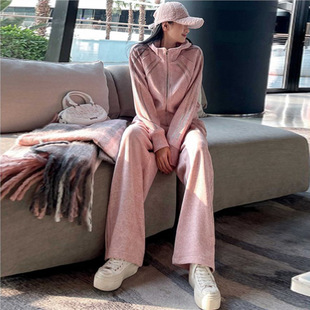 ��ɫ�ӽq�l�����bŮ2025�¿�W؛�ﶬ�b����һ�������e�\�Ӄɼ���