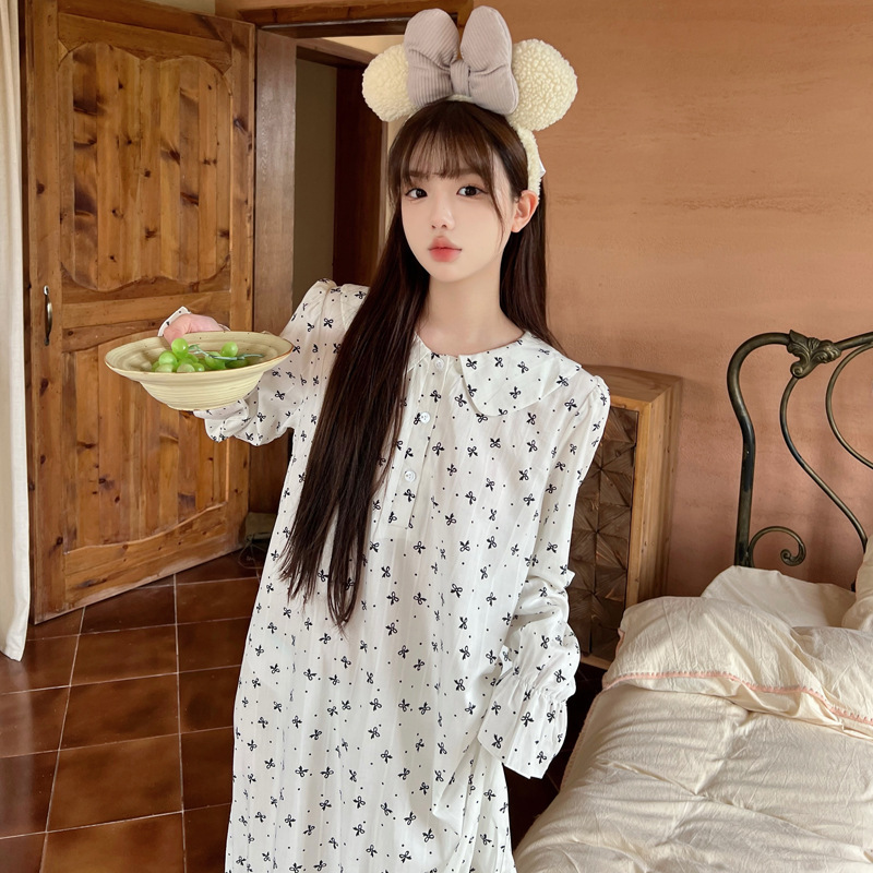Nightgown Women's Summer New Sweet Cute Doll Collar Jacquard Cotton Pajamas Women's Chest Pad Home Clothes Spring and Autumn Nightgown Women's Summer New Sweet Cute Doll Collar Jacquard Cotton Pajamas Women's Chest Pad Home Clothes Spring and Autumn