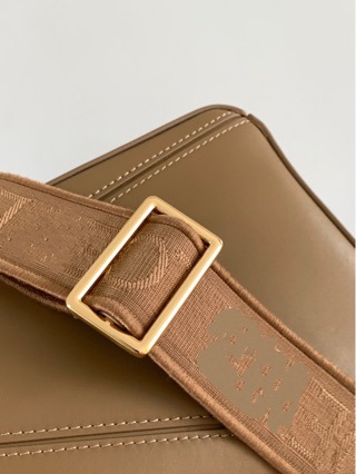 Leather geometric straps