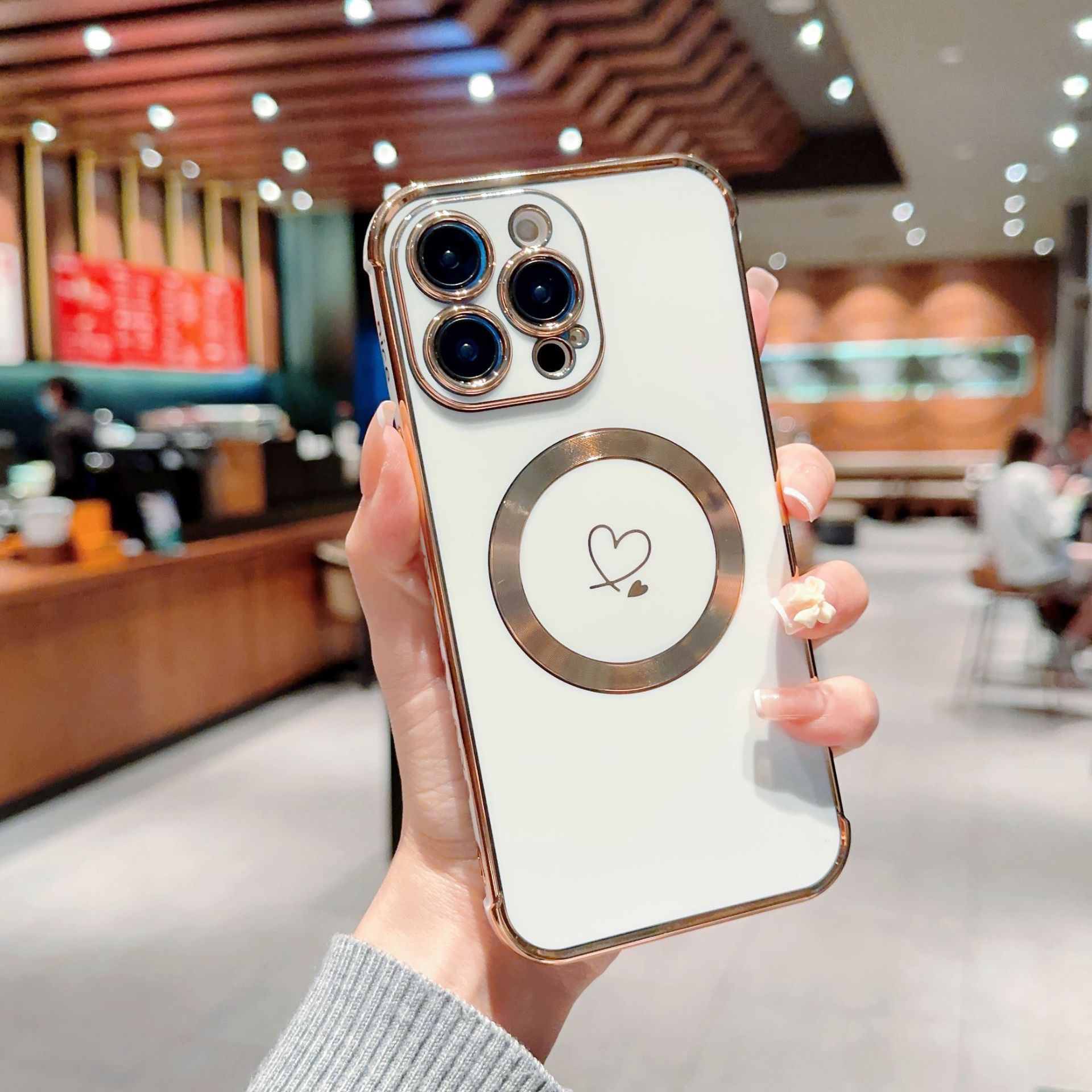 Magnetic Electroplated Double Heart Phone Case For Iphone 17_voghion.com
