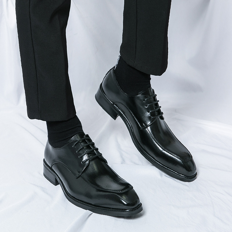 Zapatos de hombre transfronterizos tallas grandes nuevos zapatos de cuero moda zapatos de vestir de negocios para hombres tendencia zapatos de boda para hombres estilo caballero británico image 3