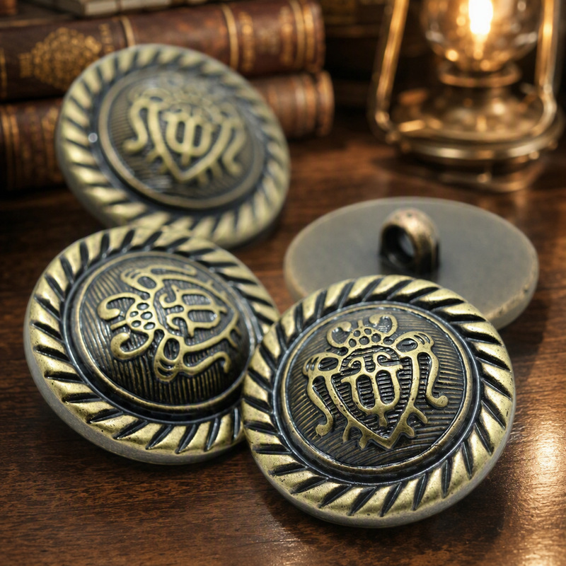 Clothing and Hair Accessory Buttons Wholesale for Coats, Sweaters, Shirts, DIY Antique Silver 11.5-30 Vintage Snap Buttons Clothing and Hair Accessory Buttons Wholesale for Coats, Sweaters, Shirts, DIY Antique Silver 11.5-30 Vintage Snap Buttons
