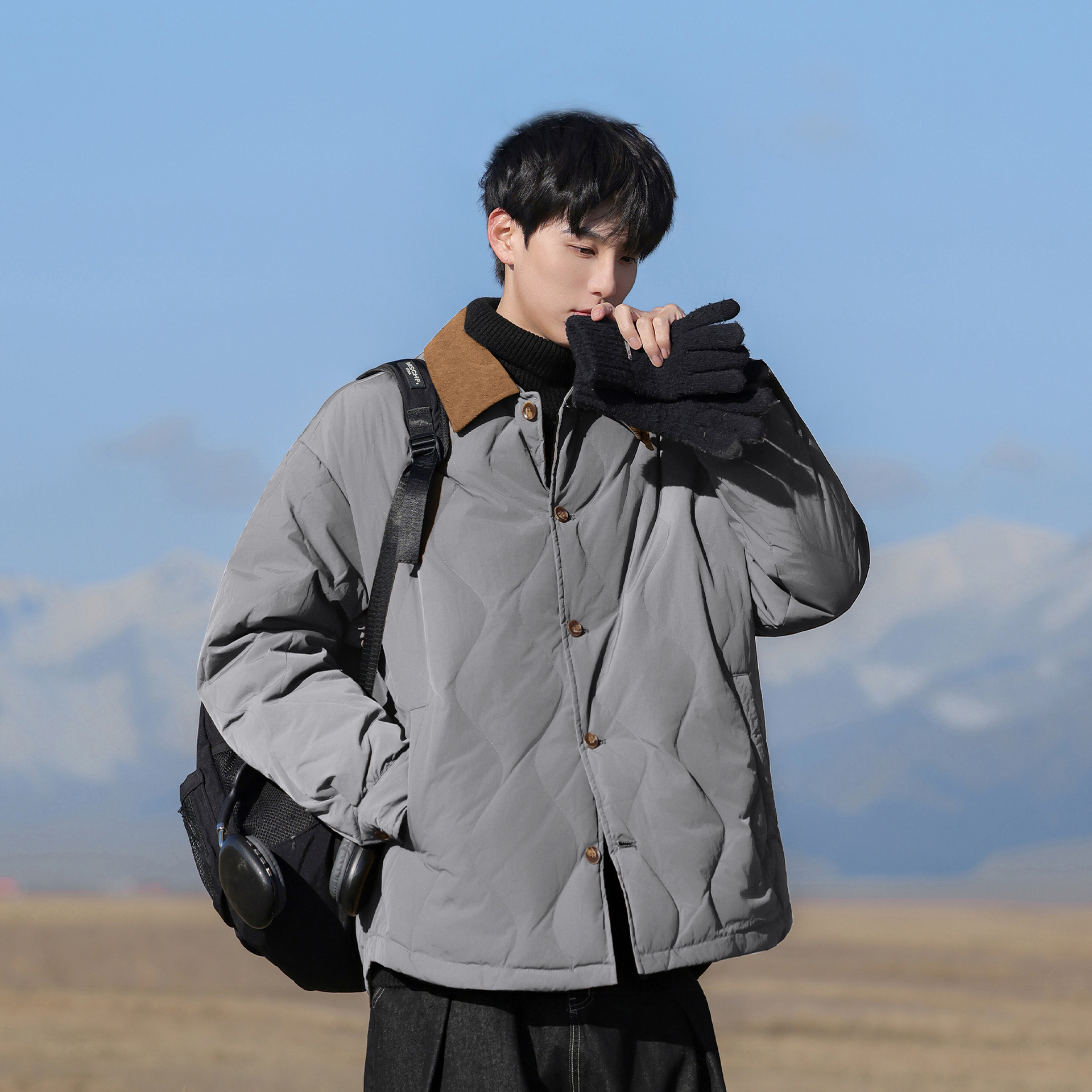 2513 추운 겨울 흐린 하늘색