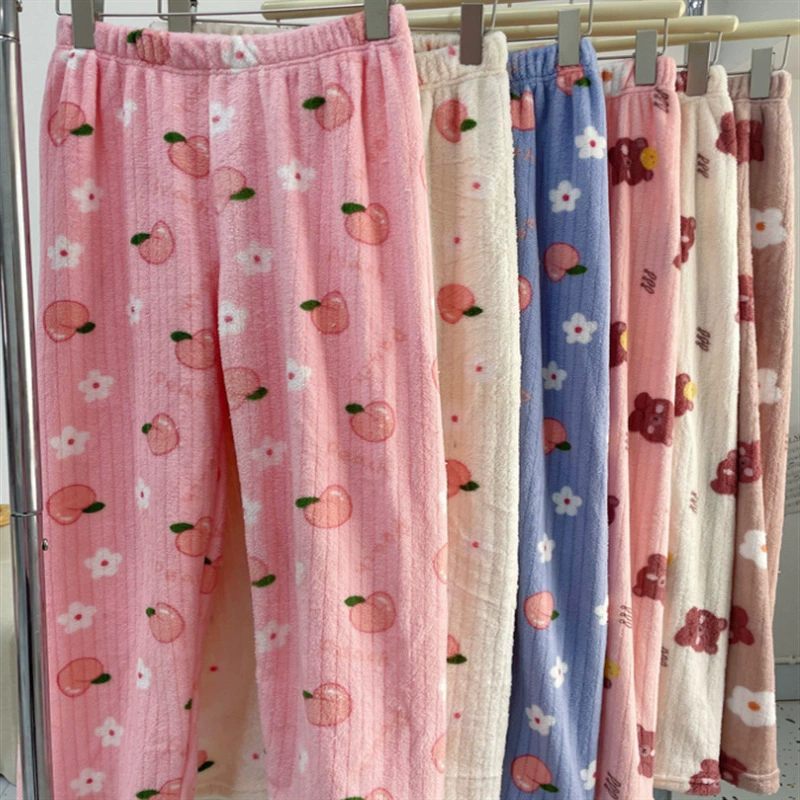 Утепленные теплые брюки 2025: новая модель женских свободных брюк из кораллового флиса, термобрюки на флисовой подкладке, зимние повседневные брюки для сна и отдыха.